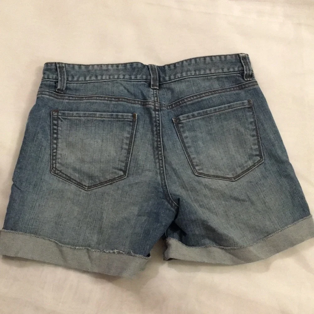 Ann Taylor LOFT Shorts size 2 (F)